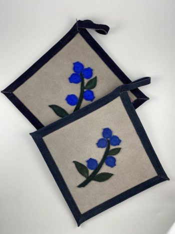 Blueberries Suede Hot Pad